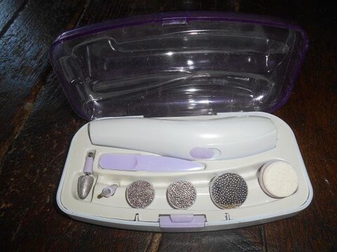 SET DE MANUCURE 5 Saint-Denis-en-Val (45)