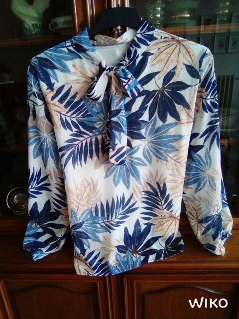 blouse neuve col lavallire taille 42 15 Brtigny-sur-Orge (91)
