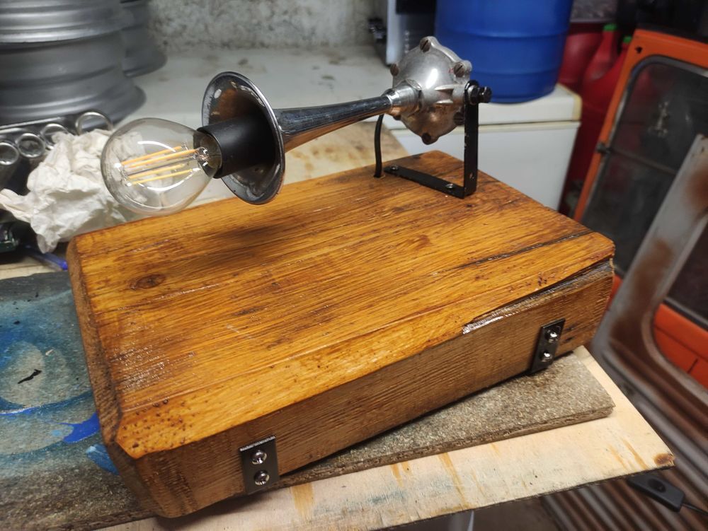 lampe trompe de klaxon 