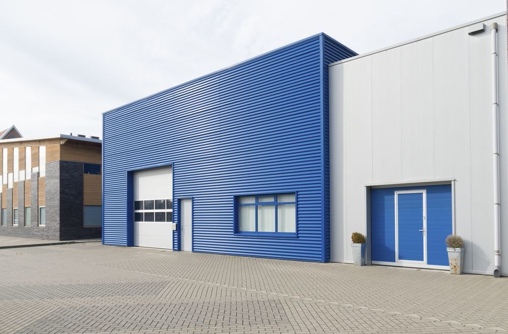   MURS D'ENTREPRISE OCCUPES EN TOUT OU PARTIE A CEDER SUR L'AGGLOMERATION DE NIMES 