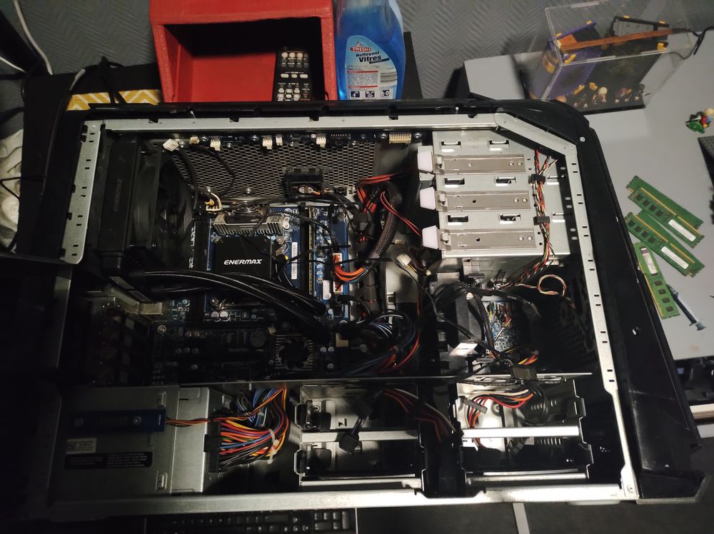 Alienwarere aurora r4 Matériel informatique