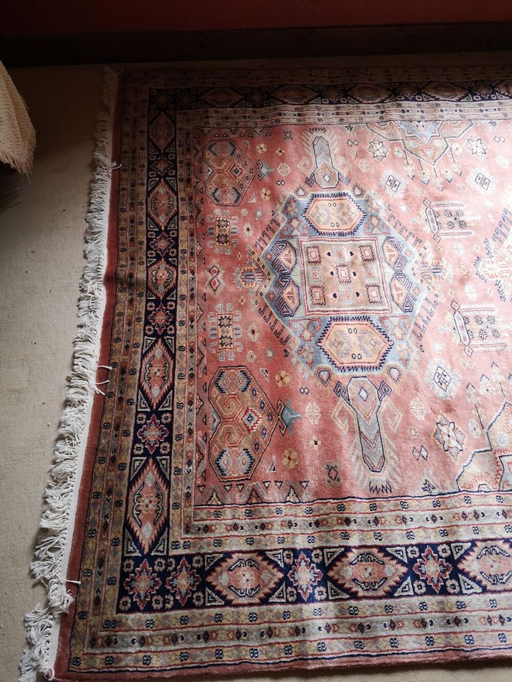 V&eacute;ritable grand tapis d' Orient : Décoration