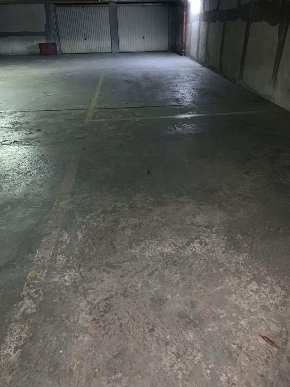 Location Parking/Garage parking Paris20e Paris 20