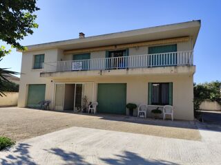  Maison  vendre 8 pices 229 m