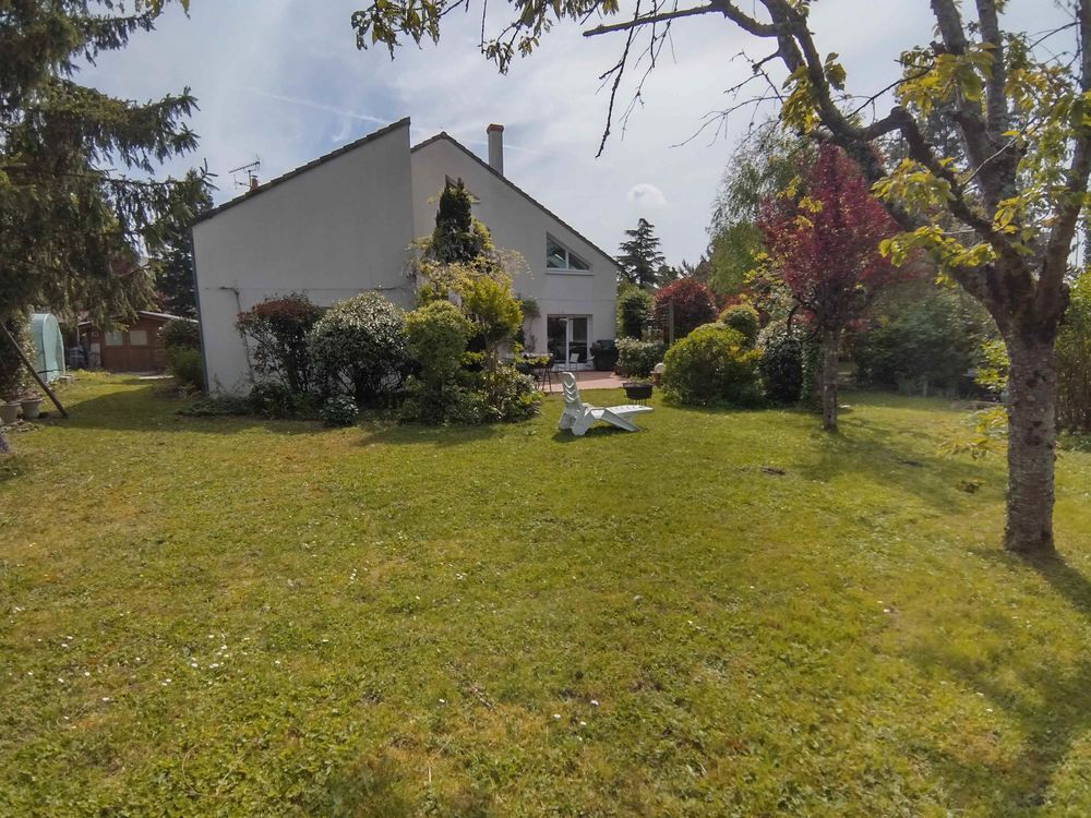 Maison 6 pièces 161 m² · à Semoy · 161 m² · 409 000 €