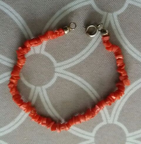 Bracelet en corail 10 Préfailles (44)