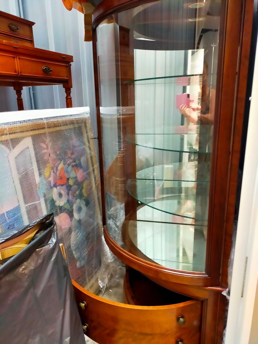 TABLEAUX ET MEUBLES 