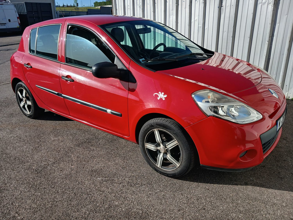 Clio III dCi 70 115g eco2 Expression 2009 occasion 69360 Ternay
