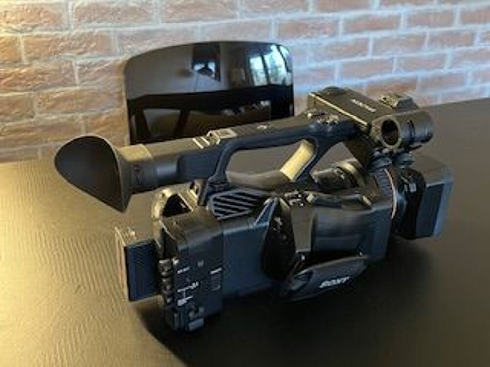 Camescope SONY PXW-Z280 Pro 4k HD ETAT NEUF + ACCESSOIRES Photos/Video/TV