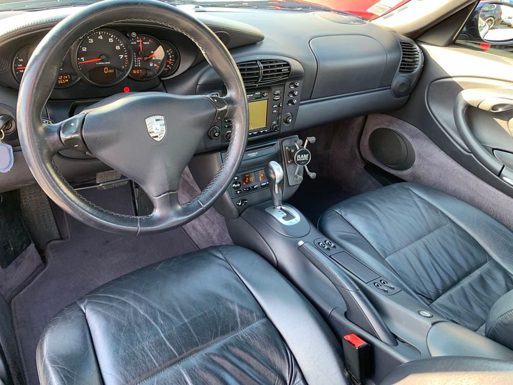 911 (996) 3.4 300 CV CARRERA 2 TIPTRONIC 2000 occasion 01240 Marlieux