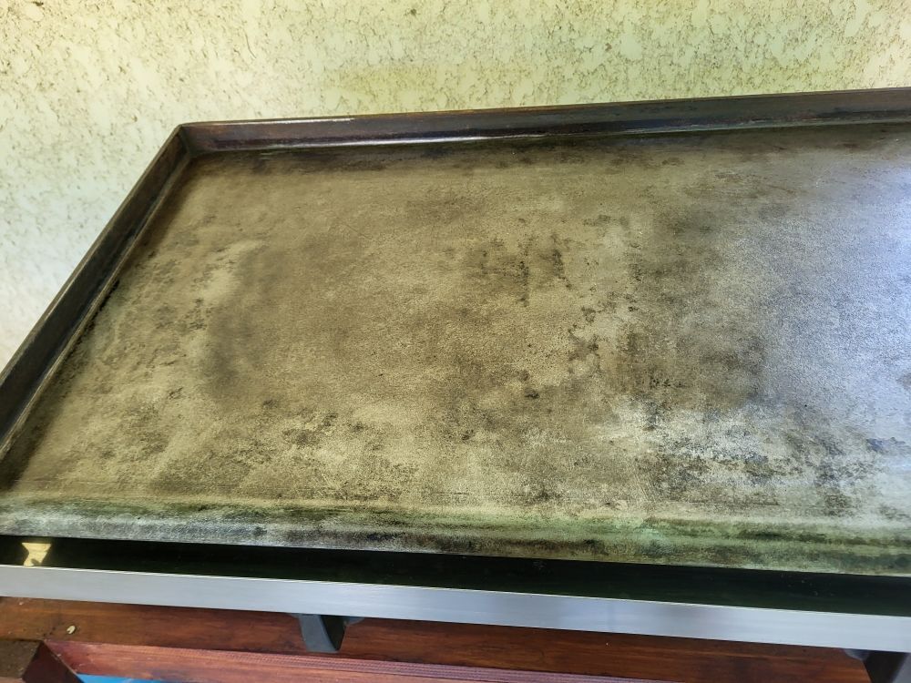 PLANCHE A GAZ EN FONTE 
MARQUE SIMOGAZ
Jardin