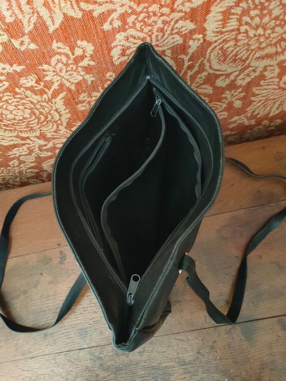 Sac &agrave; main cuir
Maroquinerie