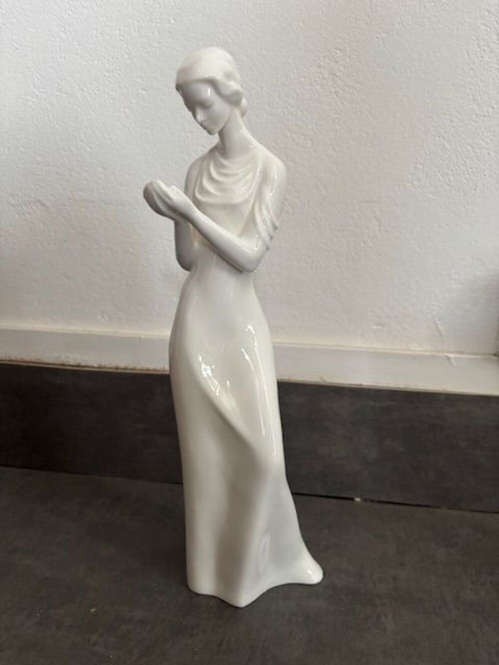 Figurine Porcelaine Royal Doulton Décoration