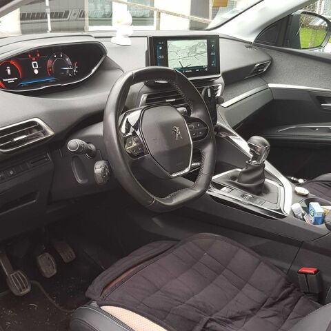 Peugeot 3008 BlueHDi 130ch S&S BVM6 Allure Pack 2022 occasion Le Thillay 95500