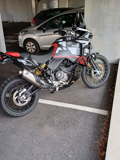 Moto DUCATI 2024 occasion Biscarrosse 40600