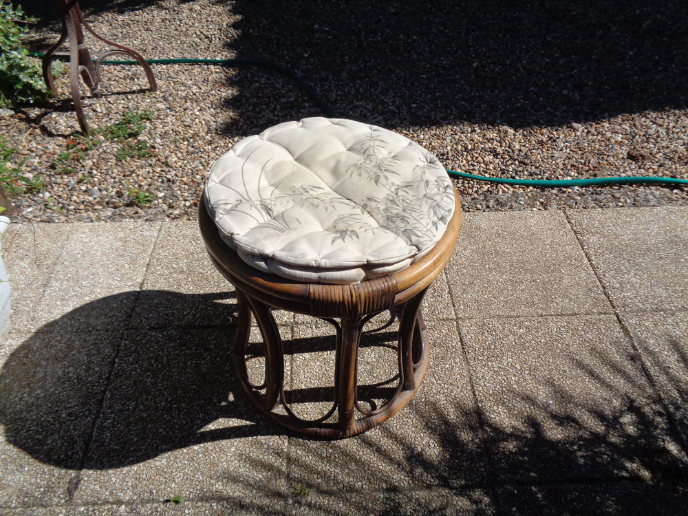 tabouret rotin sans coussin Meubles