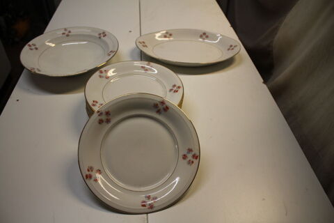 VAISELLE DE TABLE 10 Nomeny (54)