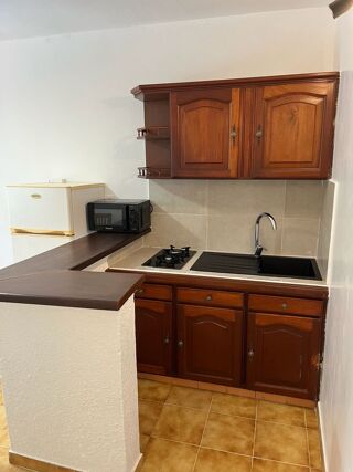  Appartement à louer 2 pièces 27 m²