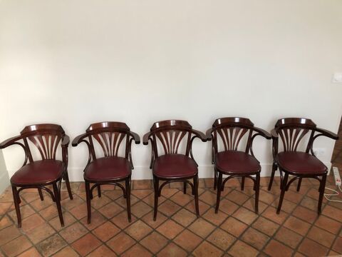 Lot de 5 chaises bistrot 125 Le Perreux-sur-Marne (94)