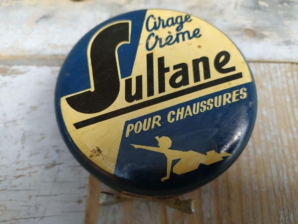 Ancienne Boite Publicitaire Cirage Sultane N&deg;5
