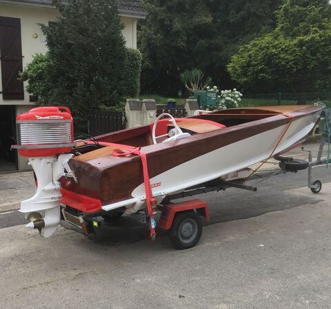 Bateaux à moteur Dinghie - Runabout - Open 1952 occasion Beaulieu-sur-Loire 45630