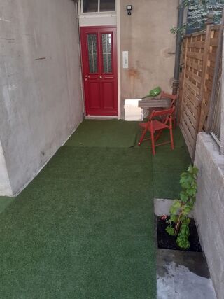  Appartement à louer 2 pièces 35 m²