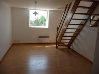  Appartement à louer 2 pièces 35 m²