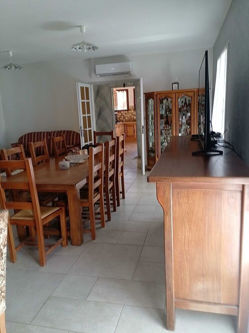 Vente Maison maison , résidence de campagne . Douzat