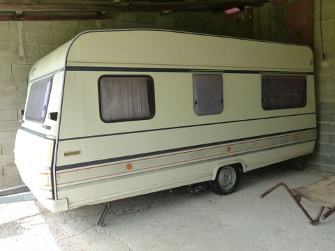 B&Uuml;RSTNER Caravane 1991 occasion Moranc&eacute; 69480