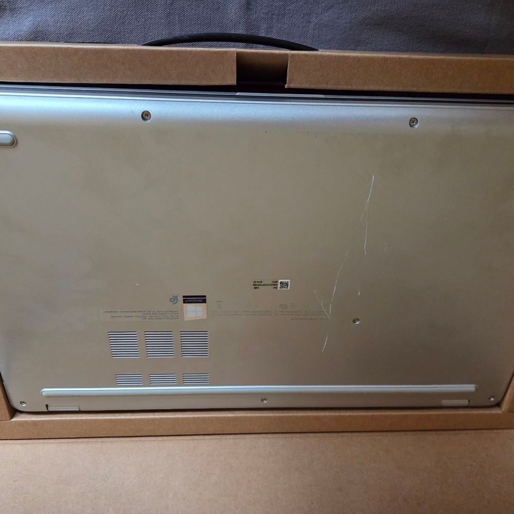 P.C portable ASUS Vivobook 17.3 pouces Matériel informatique