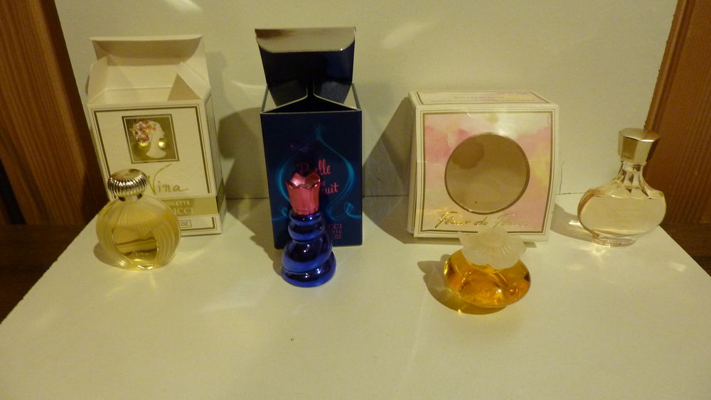 MINIATURES DE PARFUM NINA RICCI 