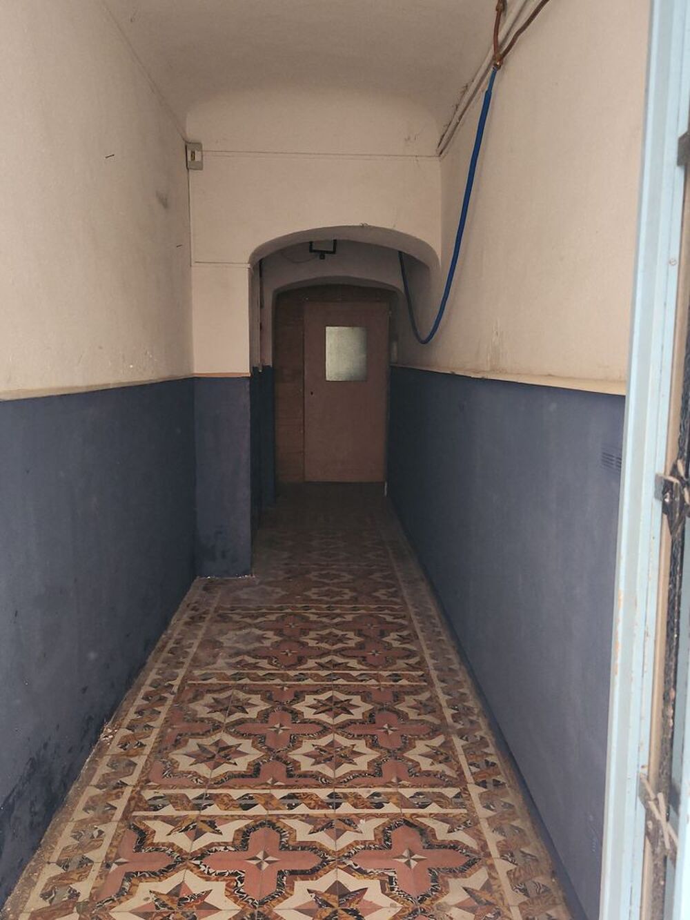 Vente Remise/Grange Grande cave de 45m2 Alès