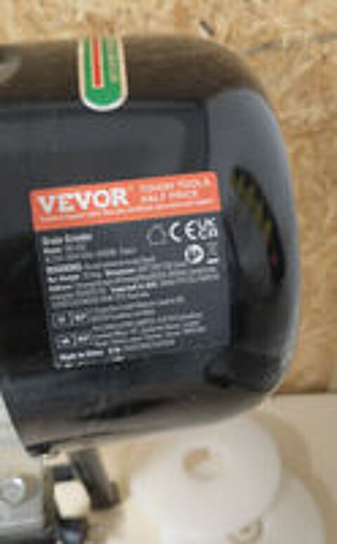   Moulin à grains et épices électrique VEVOR 3000W  