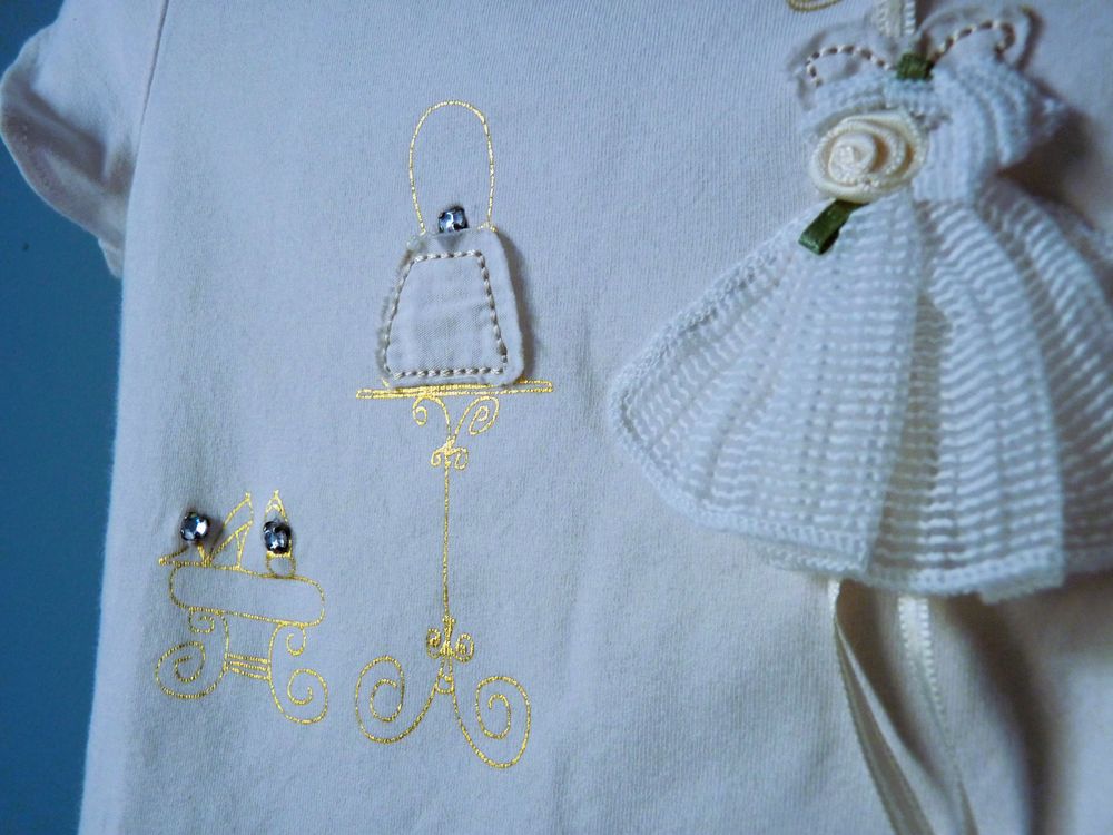 T-shirt Fille 2 ans Floriane ceremonie &eacute;cru et or strass TBE Vêtements enfants