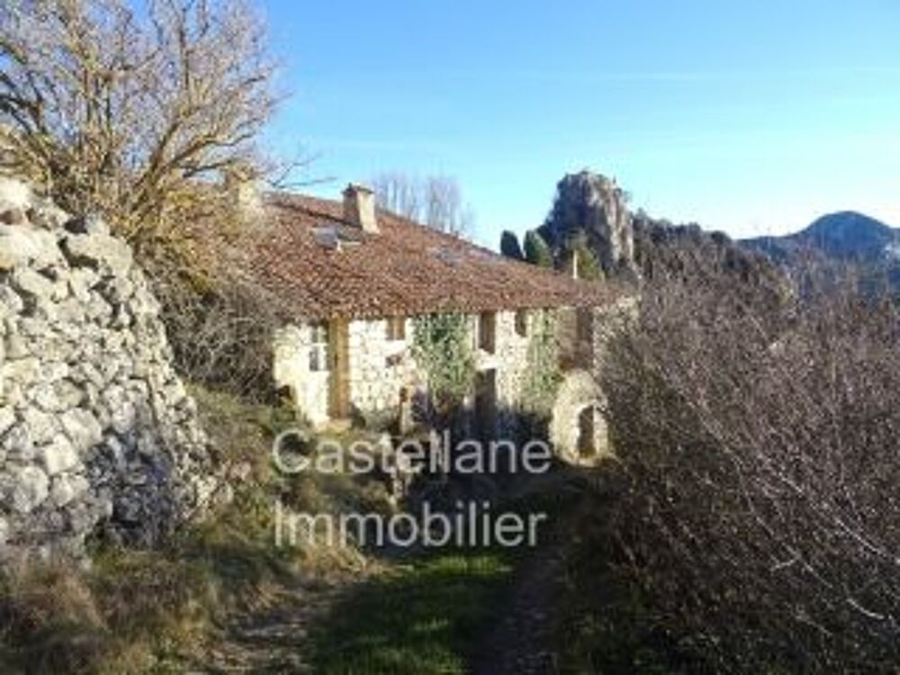 Vente Maison Ancienne bergerie en pierres à rénover avec terrains 555 m2 Rougon