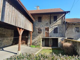 Maison 6 pièces 126 m² · à Bons-en-Chablais · 126 m² · 370 000 €