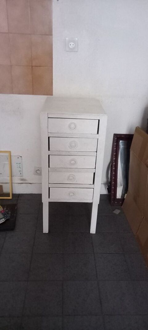 ANCIEN MEUBLE  5 TIROIRS ANNEES 1920 / 30
20 Saint-�tienne (42)