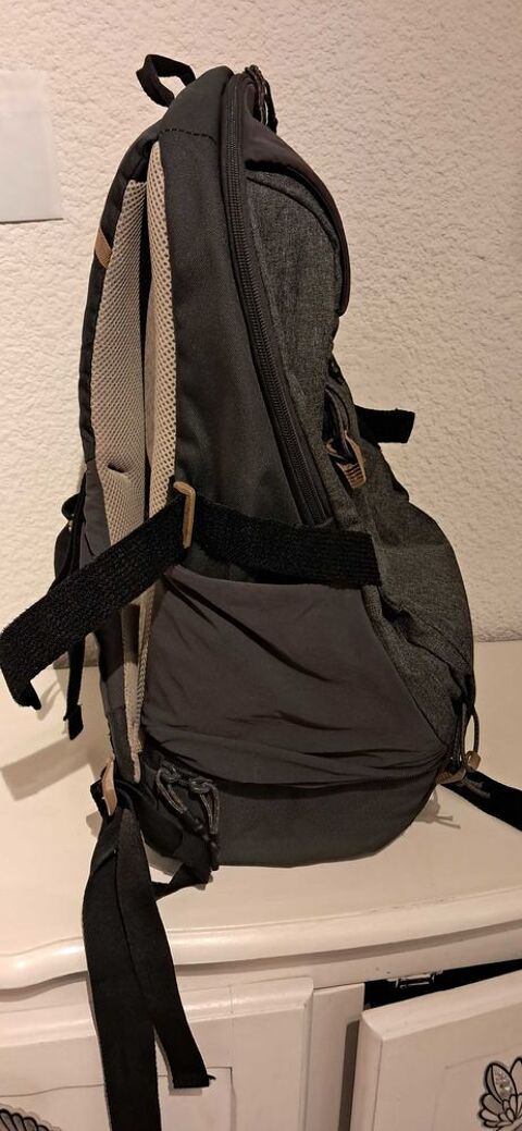 Sac �  dos Randonn�e 40 litres tr�s bon �tat 20 Les Pennes-Mirabeau (13)