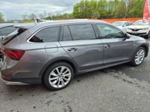Octavia Combi 2.0 TDI 150 ch DSG7 4x4 Scout 2022 occasion 60230 Chambly