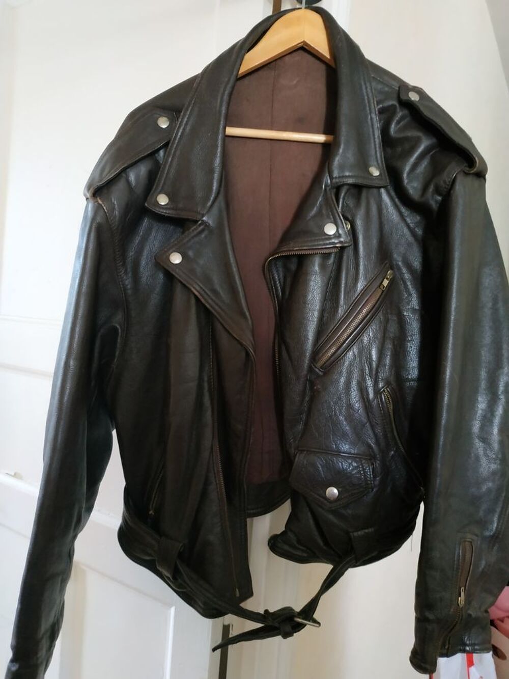 blouson perfecto cuir marron 60 euro Vêtements
