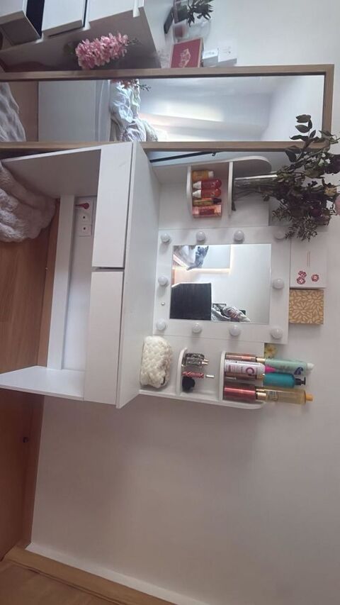 Coiffeuse 80 Vulaines-sur-Seine (77)