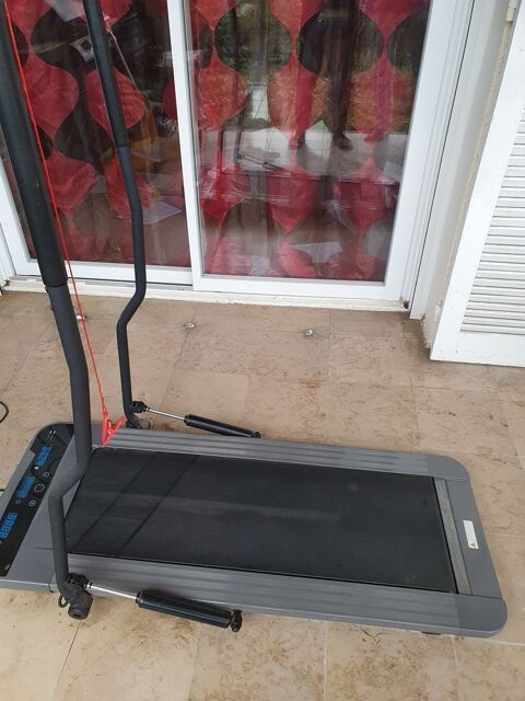 Tapis de courses comme neuf servi 6mois 0 Corbas (69)