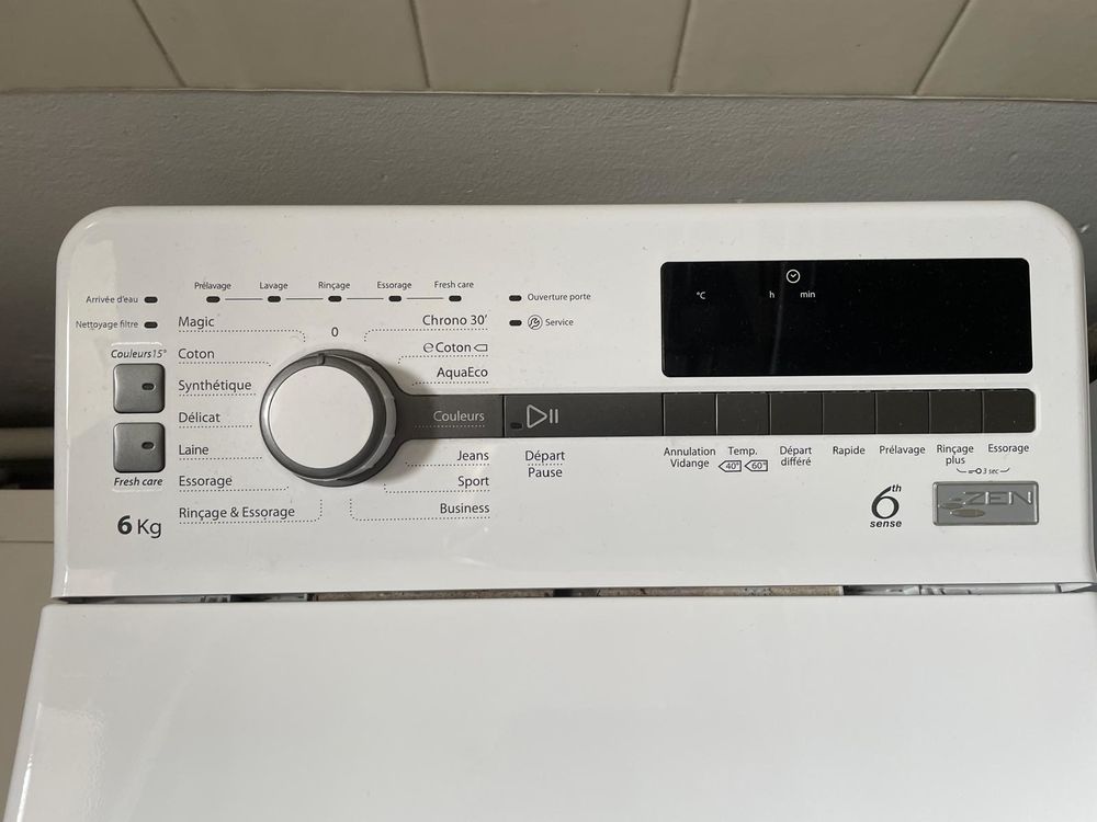 LAVE LINGE OUVERTURE PAR LE HAUT Electroménager