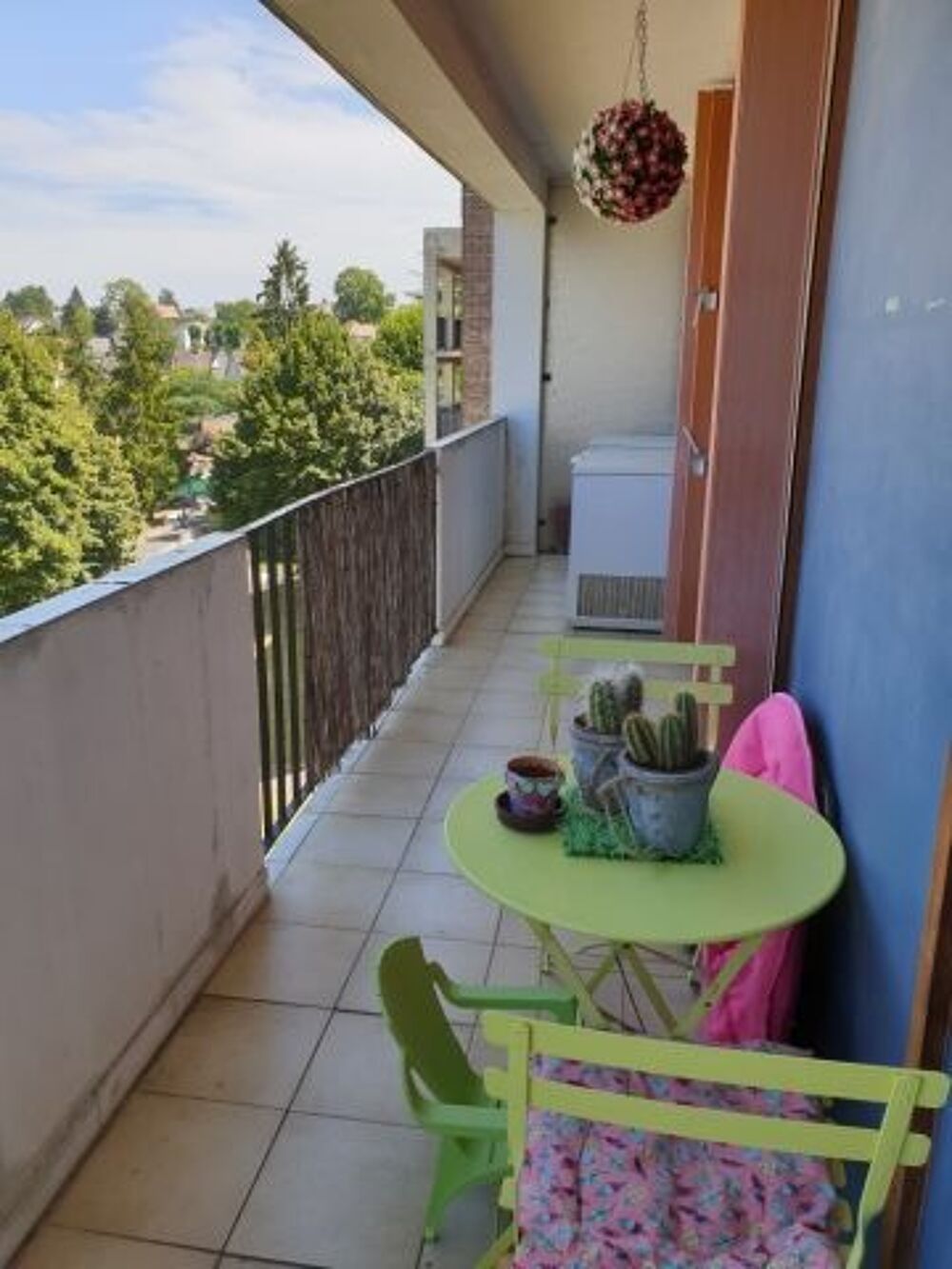 Vente Appartement T3 55M2 5 MM RER  5 MM MARCHE 10MM ECOLE 
et FORET 195KE Combs-la-ville