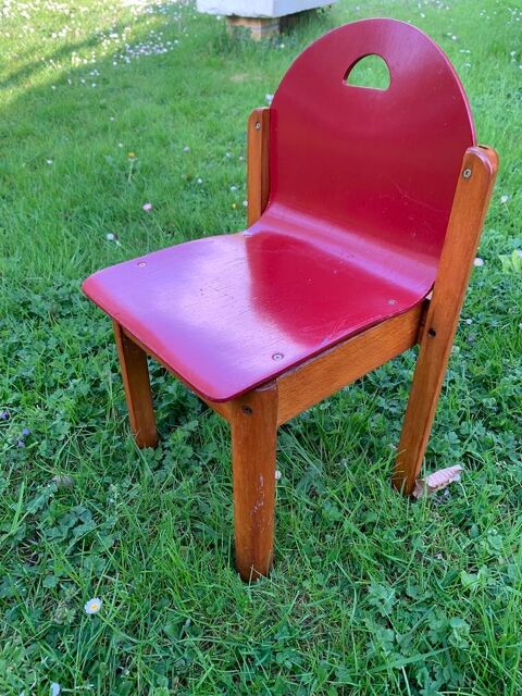 Chaise enfant en bois 15 Bivres (91)