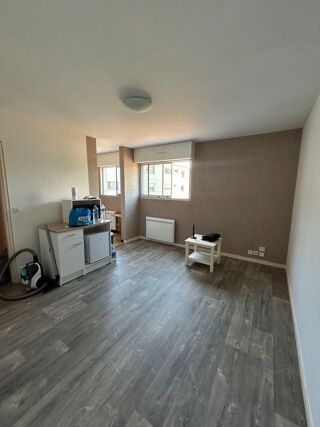  Appartement � louer 1 pi�ce 27 m�