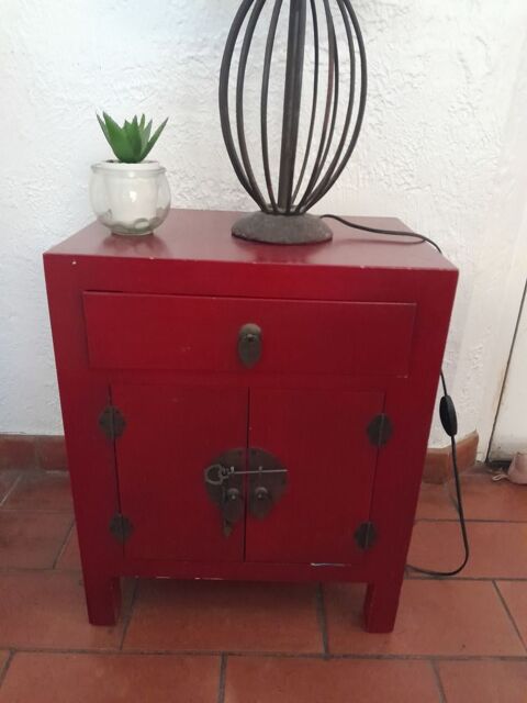 Petit meuble chinois Sainte-Maxime (83)