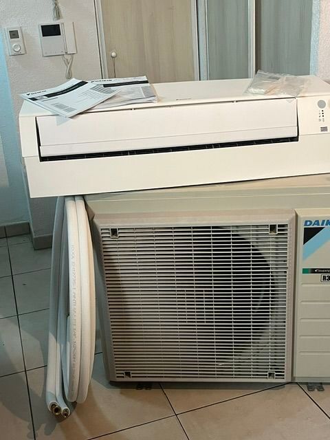 clim DAIKIN 6 KL gros volume 0 Sète (34)