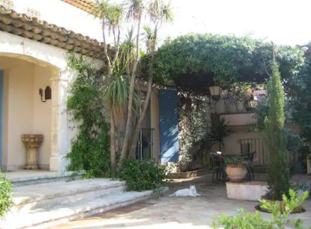   Villa magnifique de type traditionnel avec piscine Provence-Alpes-Côte d'Azur, Cogolin (83310)