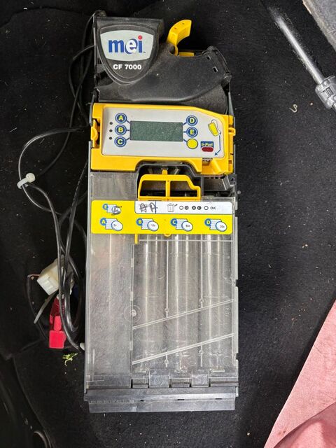 Monnayeur MEI Cashflow CF7000 / 7900 - 5 tubes - Euro - Comp 130 Codolet (30)